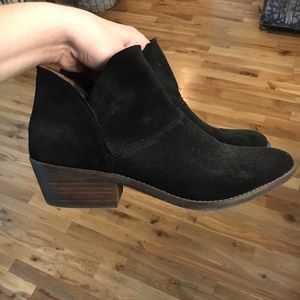 NWOT lucky brand boots